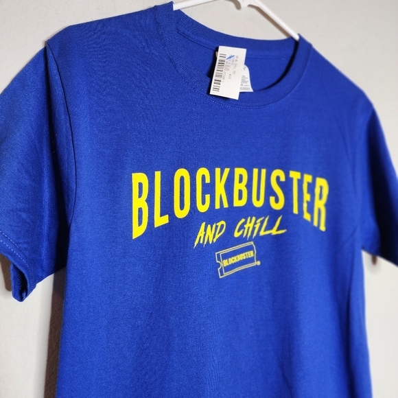 NWT blockbuster t-shirt - Picture 2 of 7